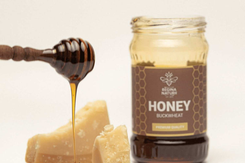 Pure Honey from Buckwheat Flower Nectar